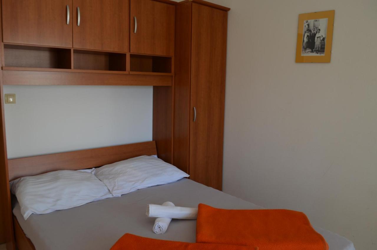 Apartments Leticia I Baška Kültér fotó