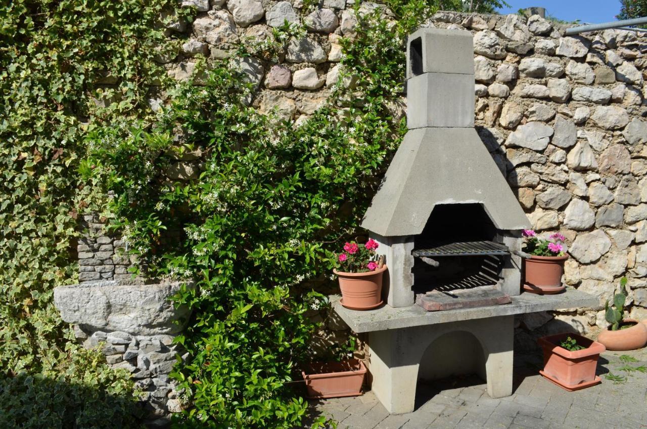 Apartments Leticia I Baška Kültér fotó